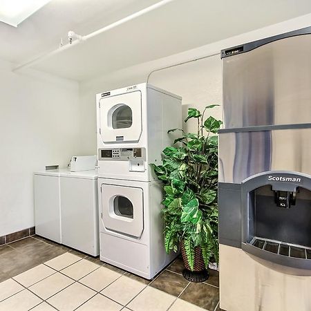 Motel 6-Watsonville, Ca - Monterey Area Екстер'єр фото
