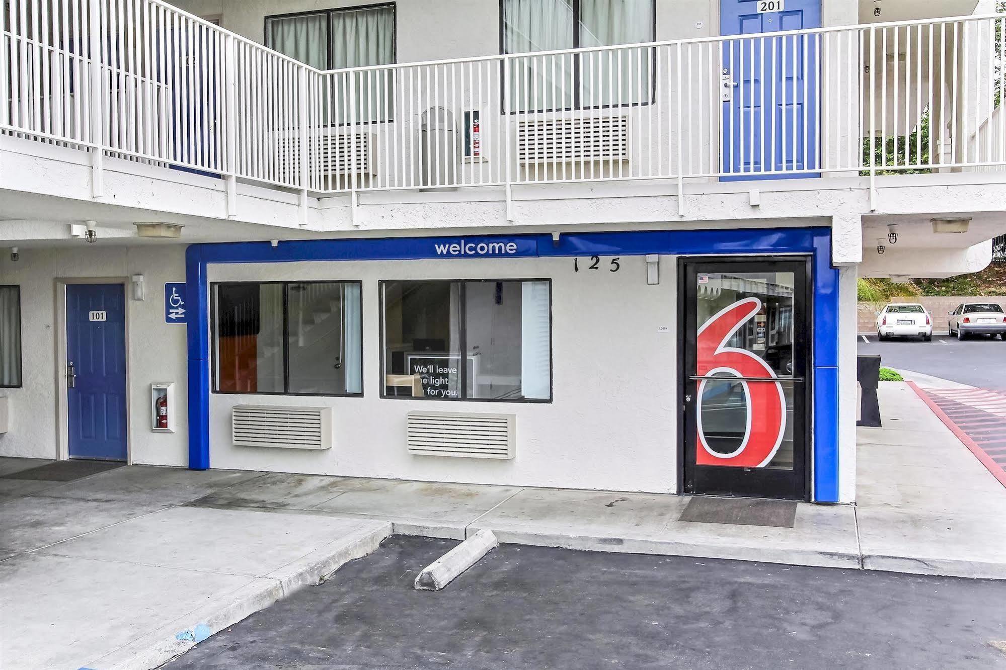 Motel 6-Watsonville, Ca - Monterey Area Екстер'єр фото