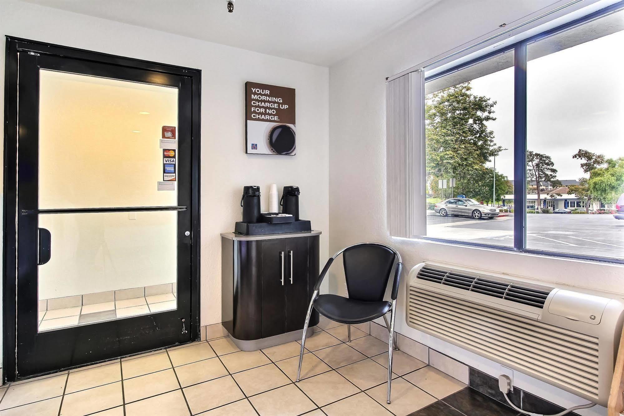 Motel 6-Watsonville, Ca - Monterey Area Екстер'єр фото
